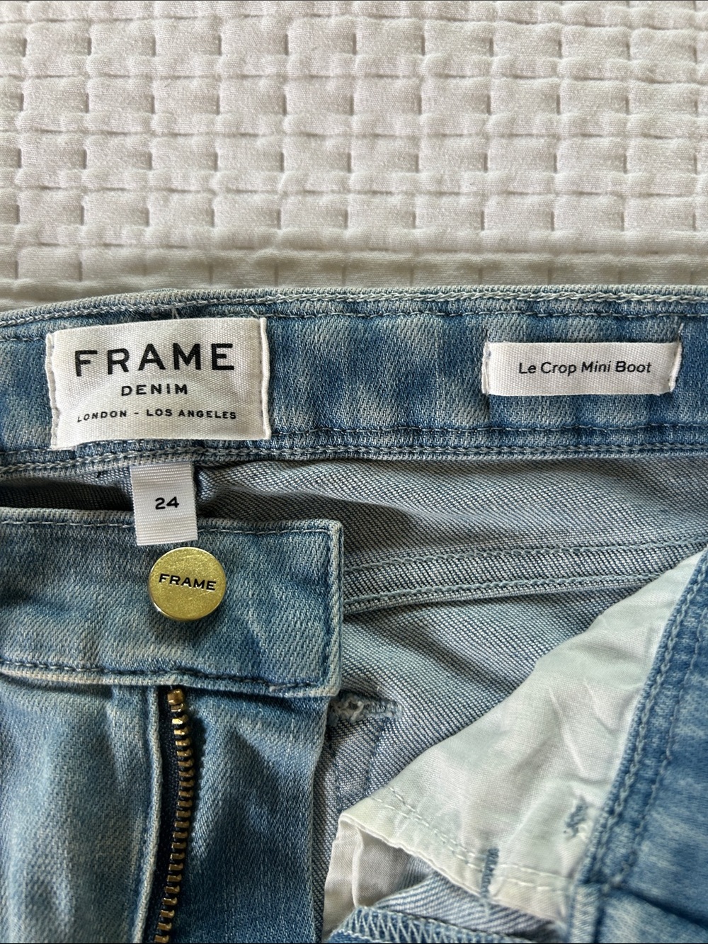 Frame Denim Braided Waist Light Blue Le Crop Mini Boot Jeans Size 24 - Picture 2 of 11